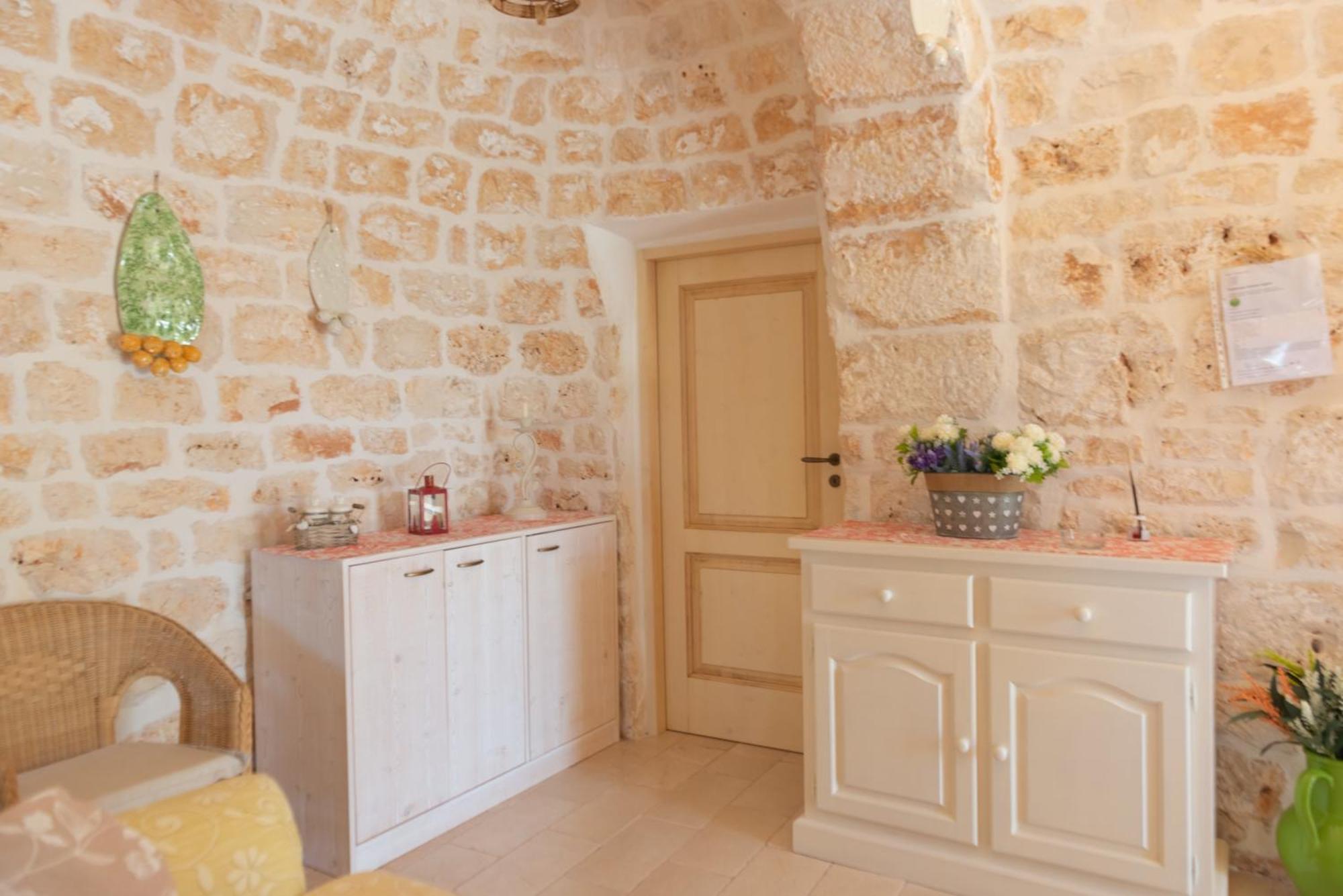 Trullo Filippo With Exclusive Pool Villa Cisternino Exterior photo